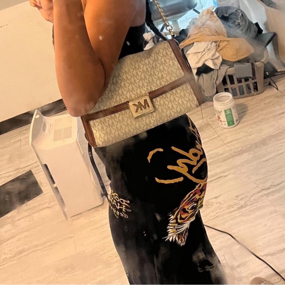 Michael Kors Tan and Brown Shoulder Bag